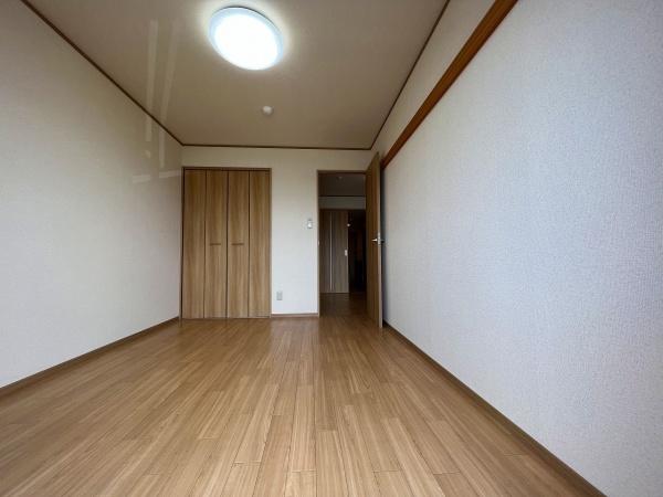 ＳＩＸＴＨ　ＡＶＥＮＵＥ（野洲市六条）