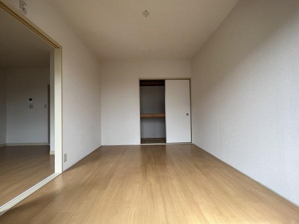 エスパシオ21　A棟　守山市立入