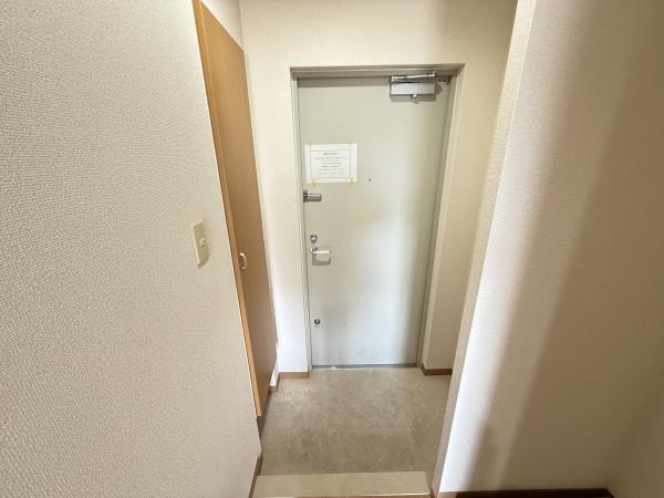 シャトーラフィーネ　守山市勝部1丁目