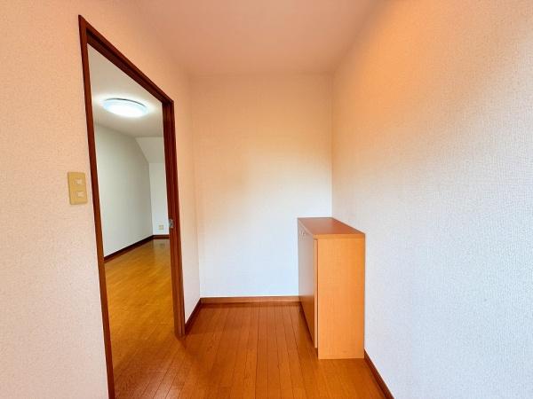 ニューホームズ１　出庭