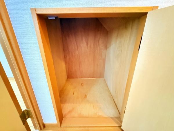 ニューホームズ１　出庭