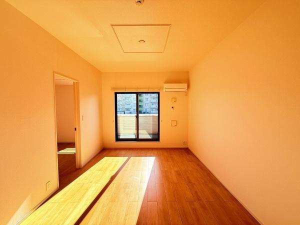 グリエラ２番館　守山市大門町