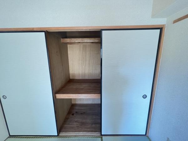 ローベルジーヌ野洲　（野洲市冨波乙）