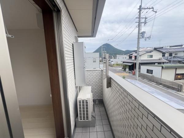 メゾン　ド　シャルトル　野洲市行畑