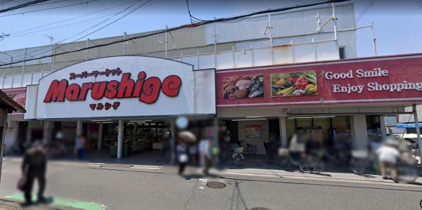 レジデンスパートⅣ(マルシゲ鳳店)