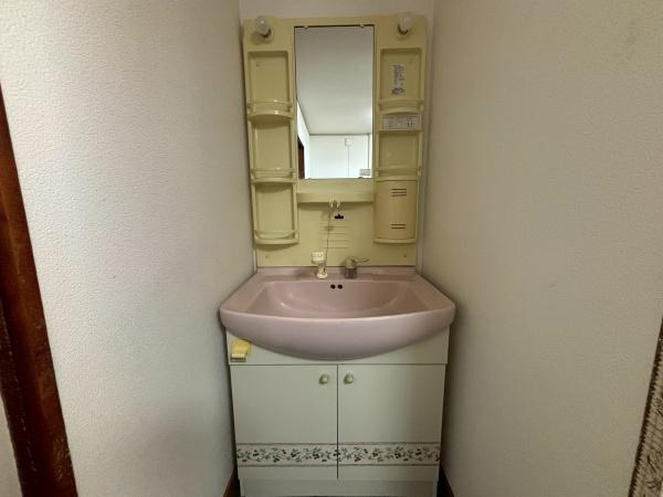 西井マンション