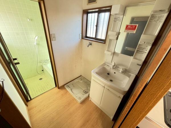 鍛治屋町 貸家(洗面台・洗面所)