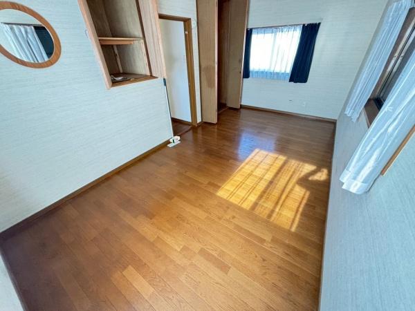 鍛治屋町 貸家(洋室)