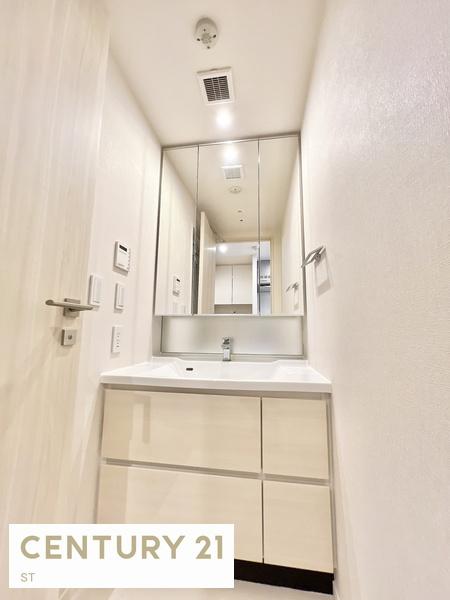 ＳＨＩＢＵＹＡ　ＣＡＳＴ．　ＡＰＡＲＴＭＥＮＴ