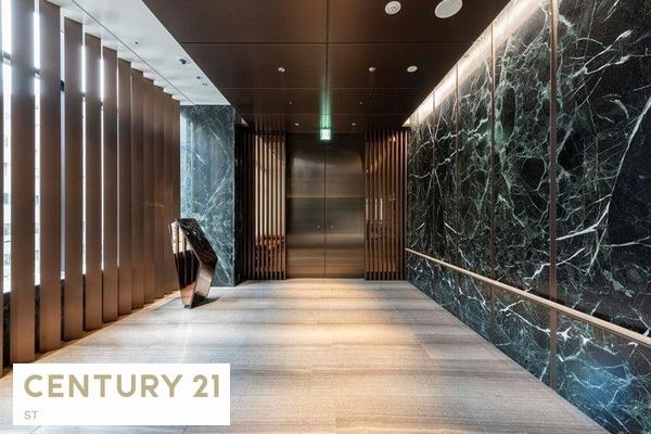 ＷＯＲＬＤ　ＴＯＷＥＲ　ＲＥＳＩＤＥＮＣＥ