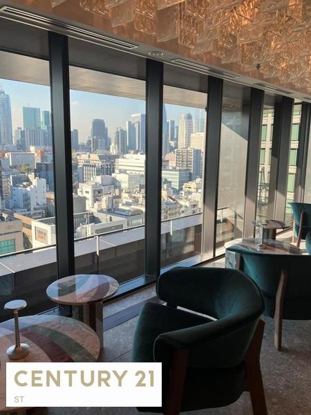 ＷＯＲＬＤ　ＴＯＷＥＲ　ＲＥＳＩＤＥＮＣＥ