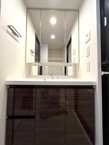 世田谷区三軒茶屋２丁目のマンション