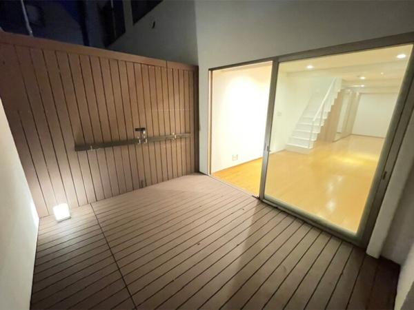 渋谷区代々木５丁目のマンション