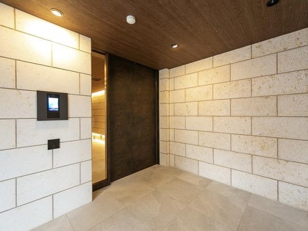 新宿区西早稲田２丁目のマンション