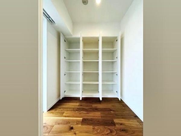 イニシア高輪プレシアスコート