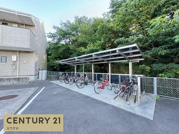 宇部市大字東須恵のアパート