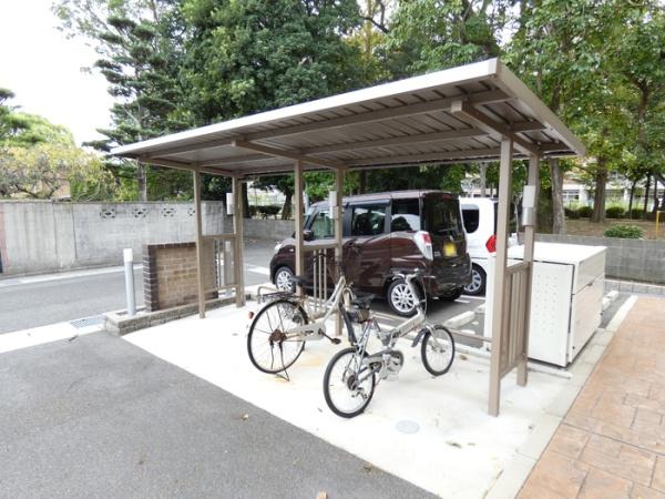 エバーグリーンA棟