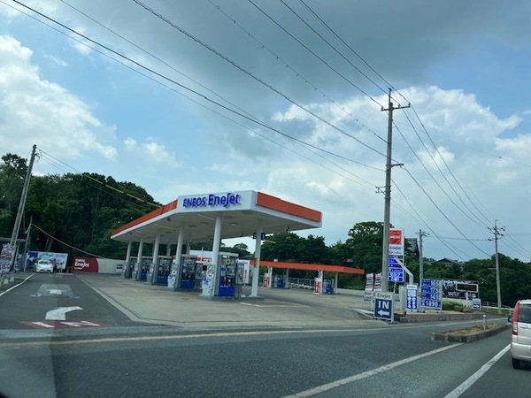 宇部市大字東岐波のアパート(ＥＮＥＯＳセルフ宇部ＳＳ)