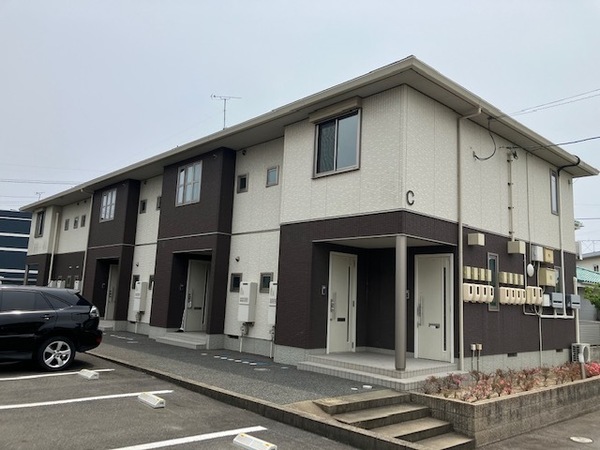 シャーメゾン際波C棟