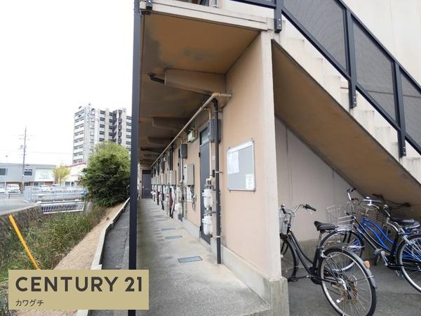 バウハウス弐番館