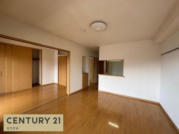 山陽小野田市中川６丁目のアパート