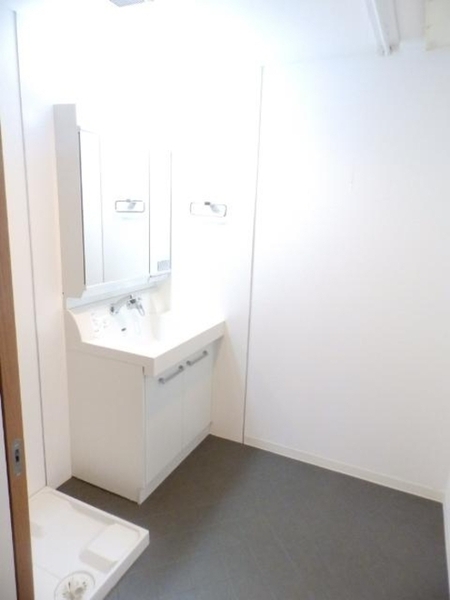 セントラルコートU