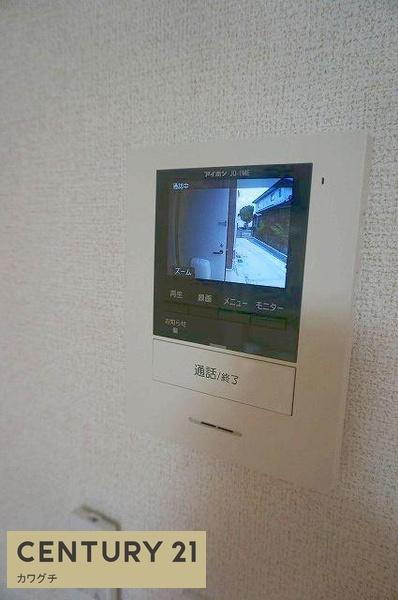 ライヴズ　Ｃ
