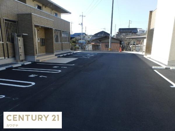 カレッジタウンC棟