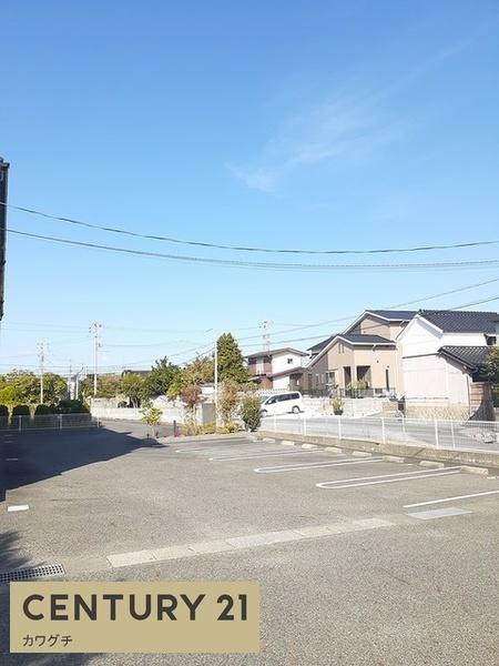 グレンツェン　シャロッセ