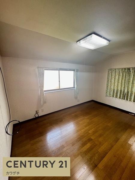 北琴芝1丁目貸家(洋室)