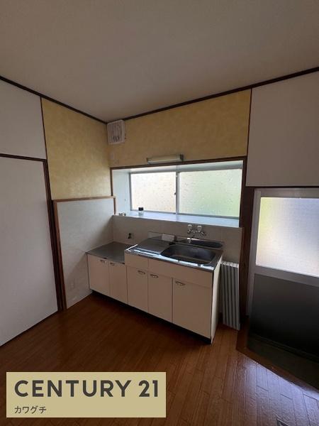 東須恵貸家(キッチン)