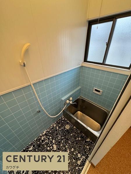 妻崎開作借家(バス)