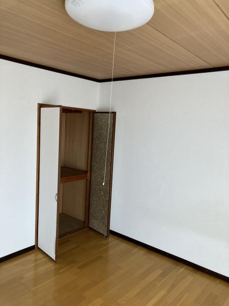 ハイツ西田(リビング)