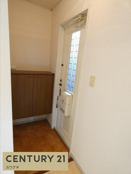 セジュール床波B棟(玄関)