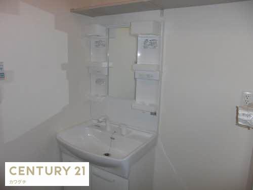 シャーメゾン小串