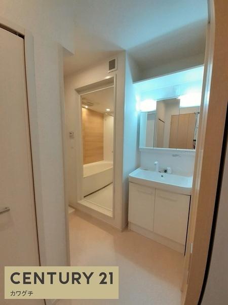 グレイス　フリージアA