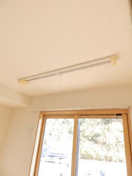 アベニュー中山A棟