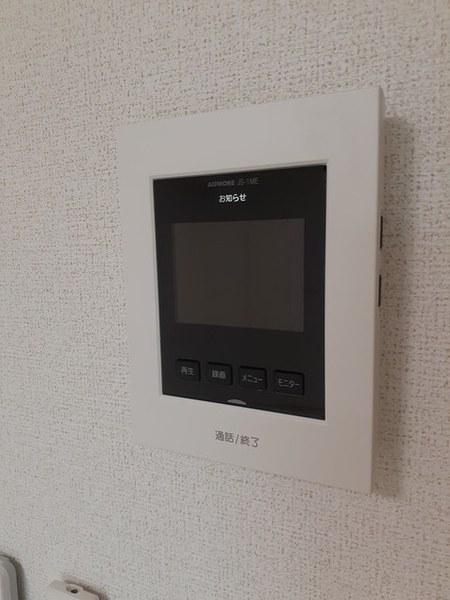 ララ・カッツェ・Ｕ