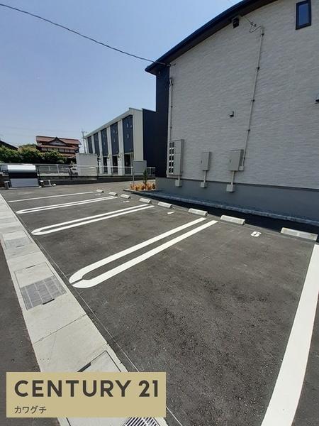 ララ・カッツェ・Ｕ