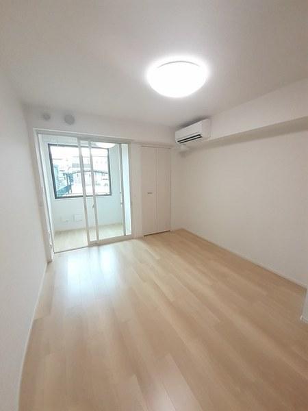 ララ・カッツェ・Ｕ