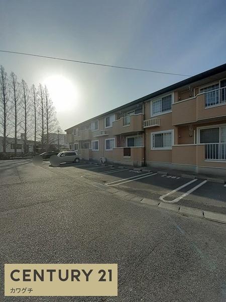 カレッジコート　D