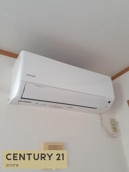 カレッジコート　D