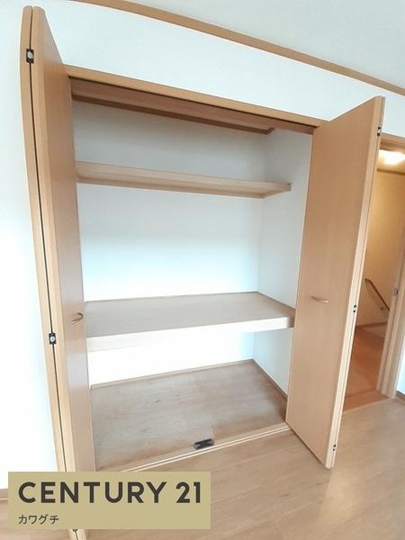 カレッジコート　D