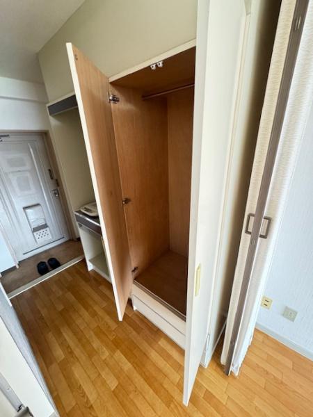 エルコ朝日町マンション