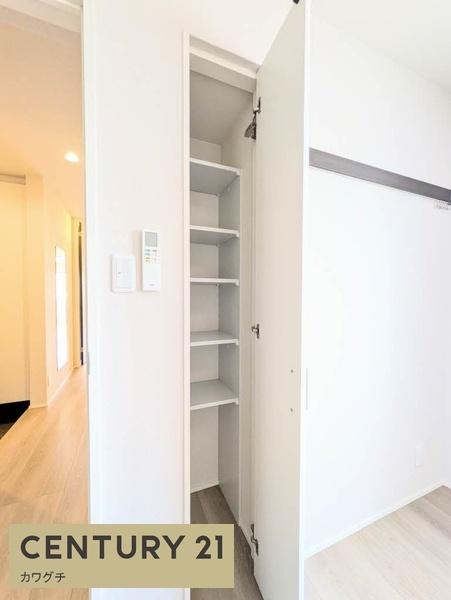 シャーメゾンブラウ