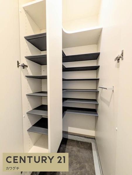 シャーメゾンブラウ