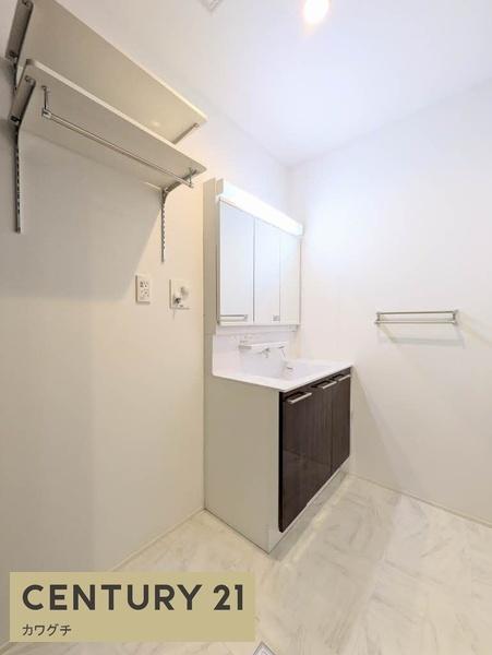 シャーメゾンブラウ