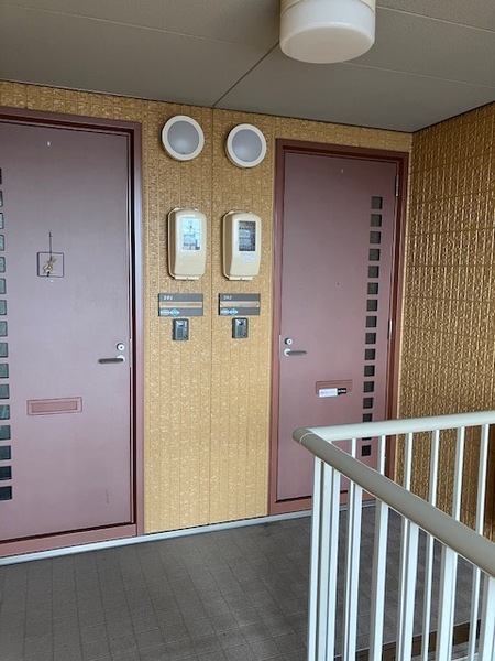 シャーメゾン洛陽C棟