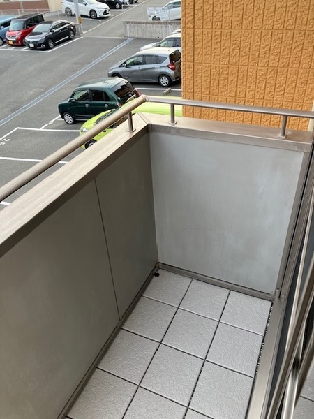 シャーメゾン洛陽C棟