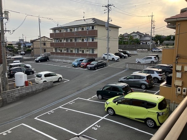 シャーメゾン洛陽C棟